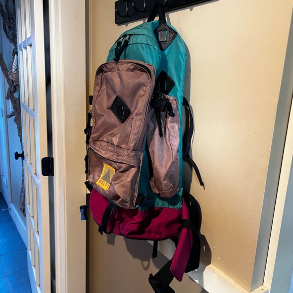 Vintage Kelty Redwing 1989 internal frame pack - Picture 2 of 3